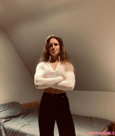 Leonovababy nude leaked OnlyFans photo #3