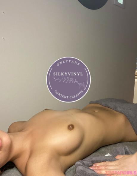 Silkyvinyl nude leaked OnlyFans photo #160