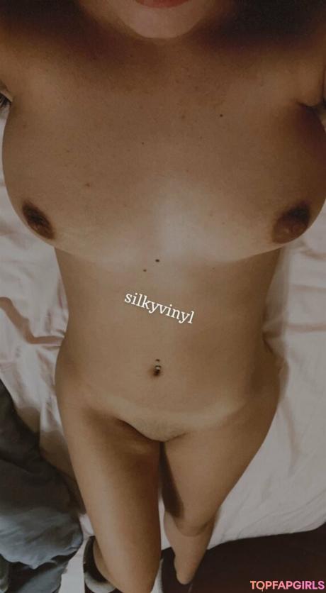 Silkyvinyl nude leaked OnlyFans photo #282