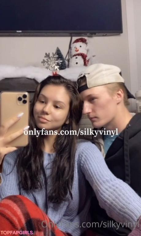 Silkyvinyl nude leaked OnlyFans photo #40