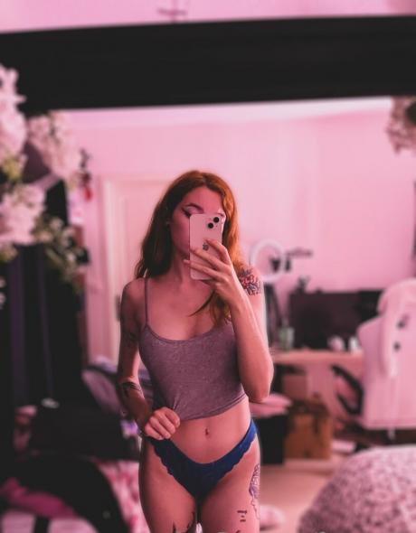 Foxycutiie nude leaked OnlyFans photo #43