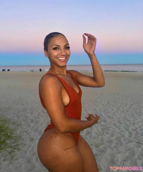 Avi.babyyy nude leaked OnlyFans photo #22