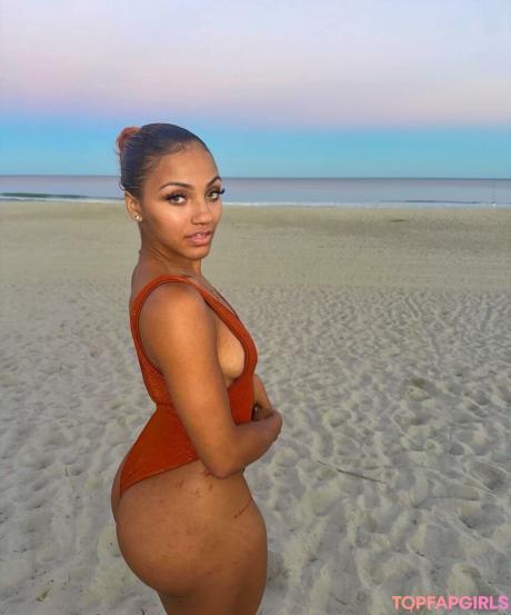 Avi.babyyy nude leaked OnlyFans photo #29