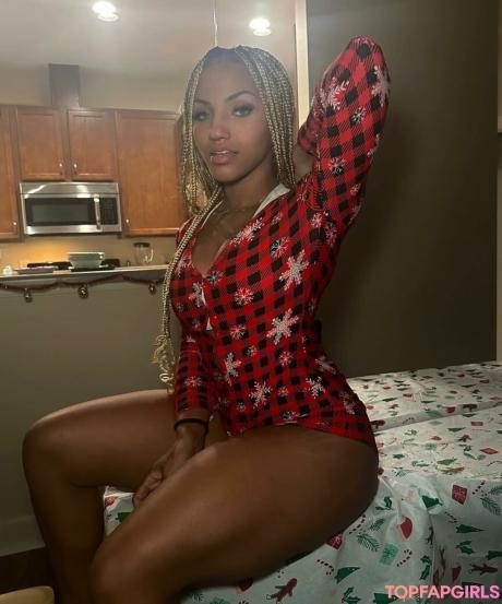 Avi.babyyy nude leaked OnlyFans photo #35