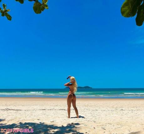 Leticia nude leaked OnlyFans photo #44