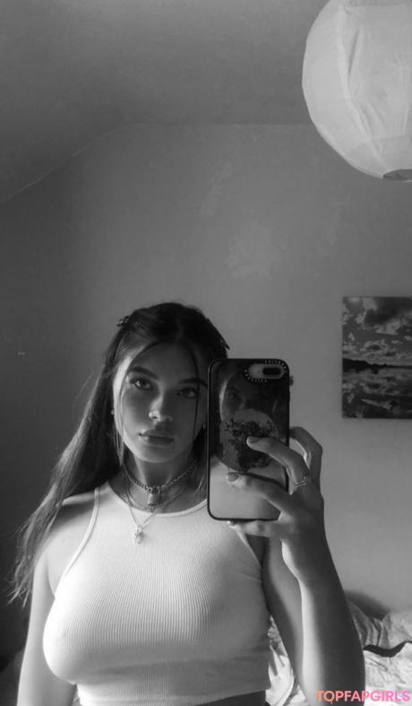 Ceara nude leaked OnlyFans photo #6