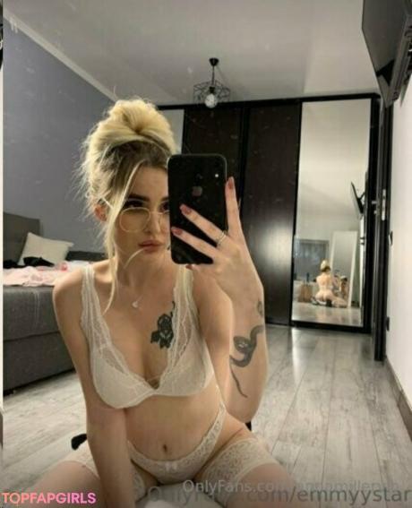 Annamillervip nude leaked OnlyFans photo #57