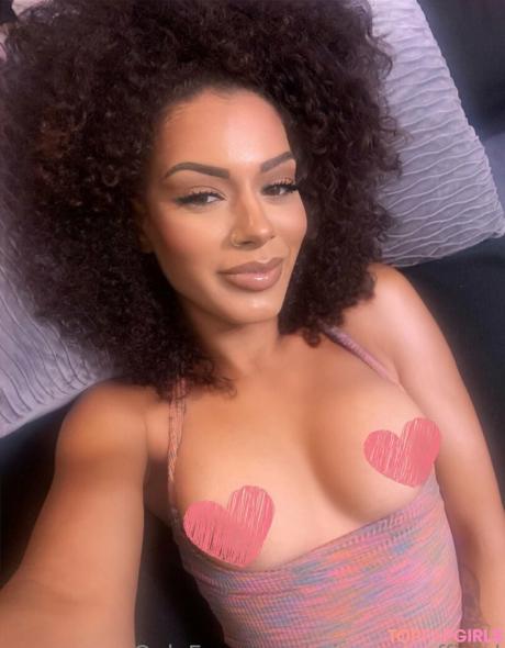 Miamoonofficial nude leaked OnlyFans photo #36