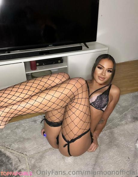 Miamoonofficial nude leaked OnlyFans photo #41