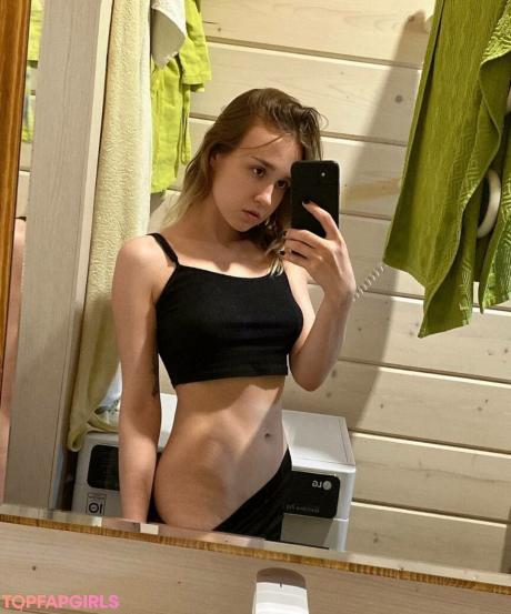DollHole nude leaked OnlyFans photo #113