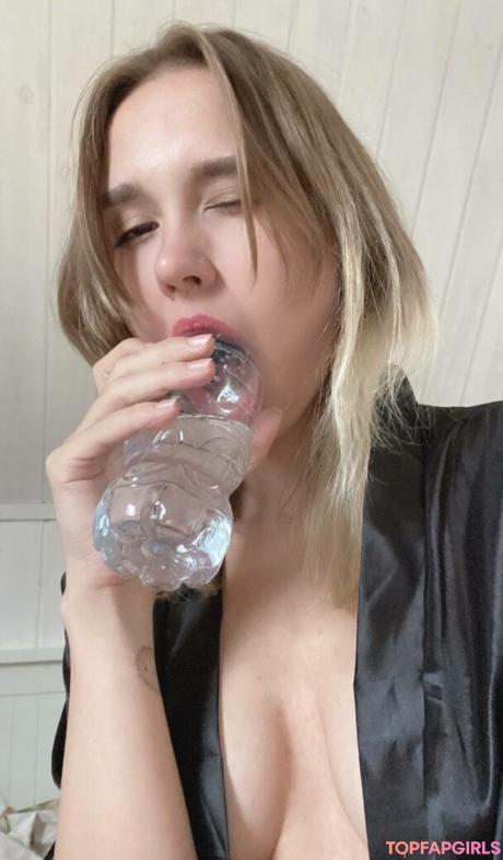 DollHole nude leaked OnlyFans photo #128