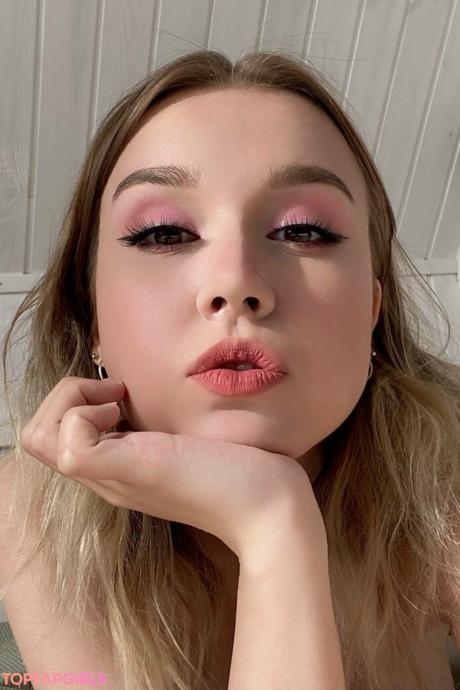 DollHole nude leaked OnlyFans photo #72