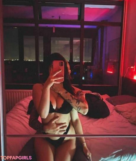 Gamming nude leaked OnlyFans photo #67