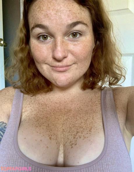 Freckledbabyy nude leaked OnlyFans photo #28