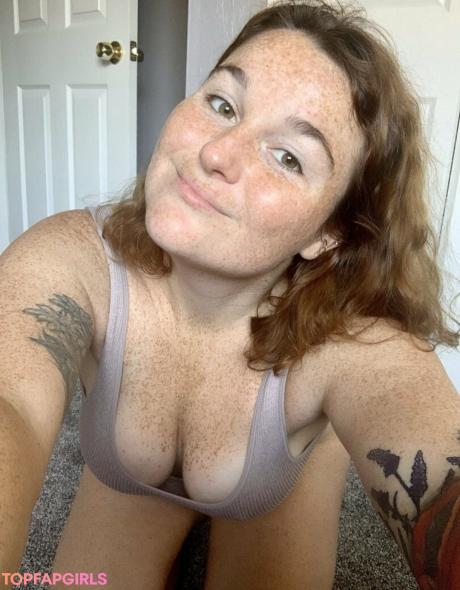 Freckledbabyy nude leaked OnlyFans photo #30