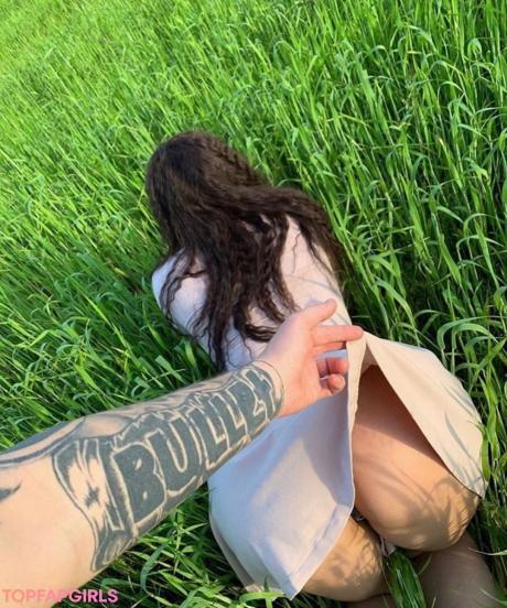 Tiynmay nude leaked OnlyFans photo #6