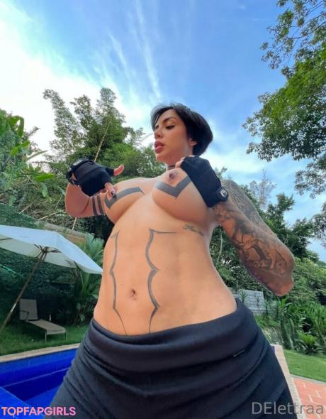DElettraa nude leaked OnlyFans photo #10
