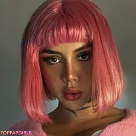 DElettraa nude leaked OnlyFans photo #5