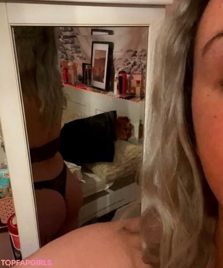 Emily nude leaked OnlyFans photo #32