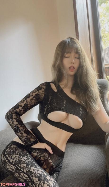 Wang nude leaked OnlyFans photo #18