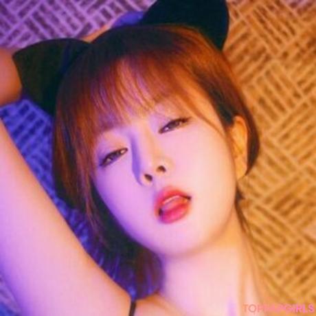 Wang nude leaked OnlyFans photo #80