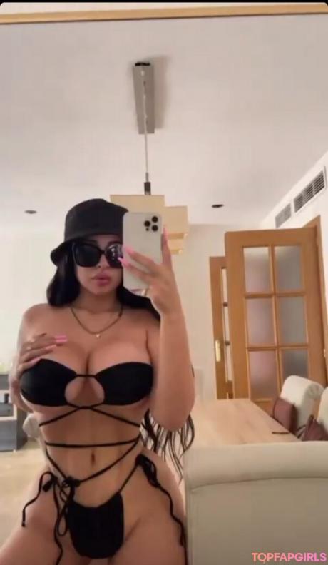 Emibecerra nude leaked OnlyFans photo #2