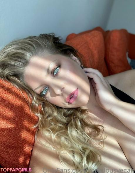 Voracious.v nude leaked OnlyFans photo #54