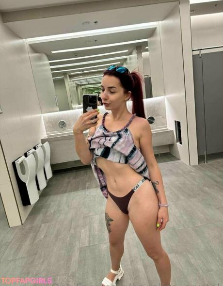 Angel_crystalll nude leaked OnlyFans photo #55