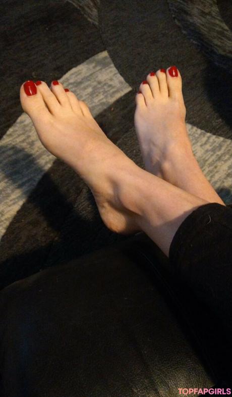 Mommyfeetx2 nude leaked OnlyFans photo #14