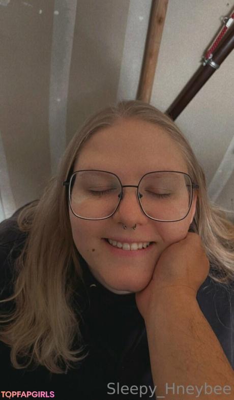 Sleepy_hneybee nude leaked OnlyFans photo #138