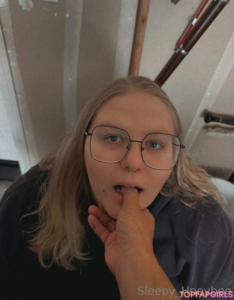 Sleepy_hneybee nude leaked OnlyFans photo #140