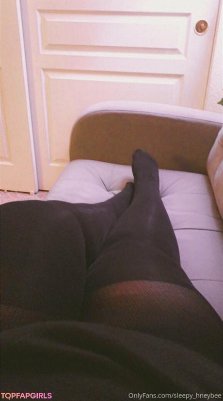 Sleepy_hneybee nude leaked OnlyFans photo #15