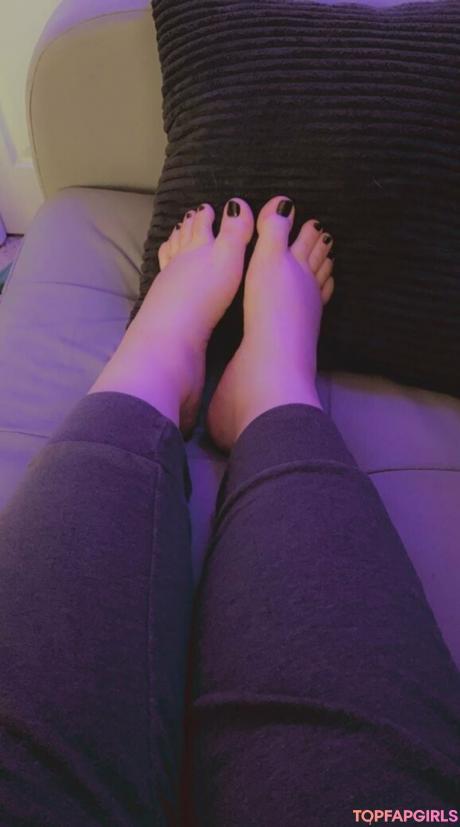 Sleepy_hneybee nude leaked OnlyFans photo #4
