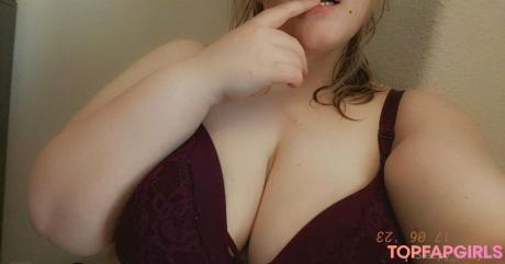 Sleepy_hneybee nude leaked OnlyFans photo #91