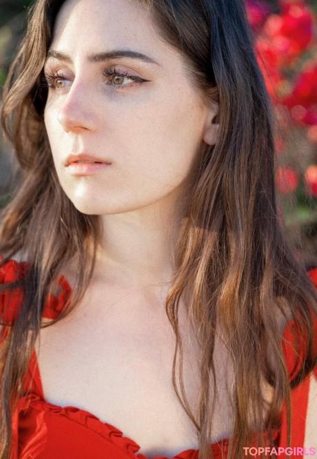 Dodie nude leaked OnlyFans photo #2