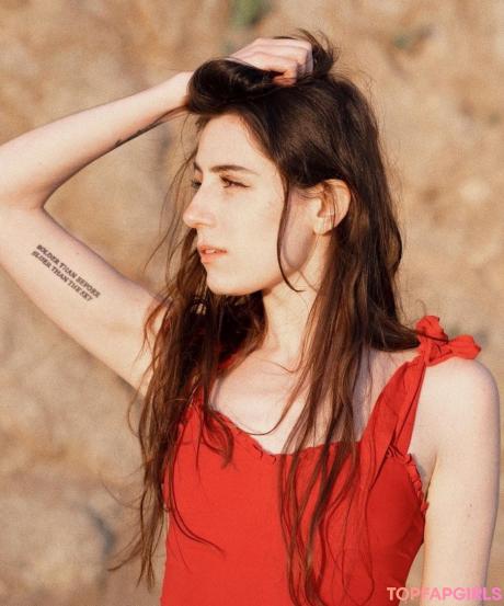 Dodie nude leaked OnlyFans photo #4