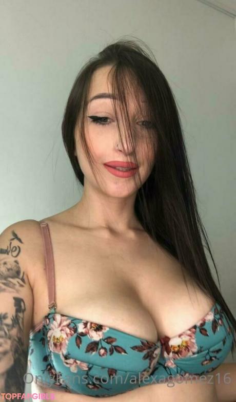 Alexagomez16 nude leaked OnlyFans photo #5