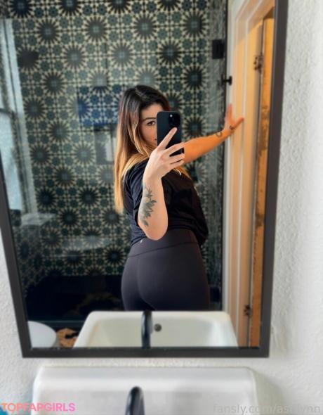 Ashlynn nude leaked OnlyFans photo #8