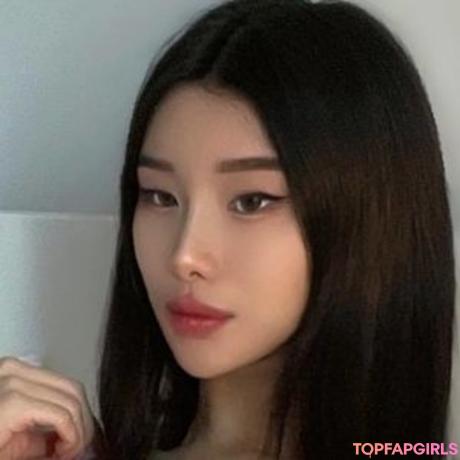 Mari nude leaked OnlyFans photo #2
