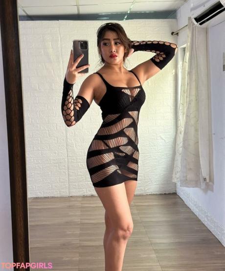 Sofia nude leaked OnlyFans photo #15