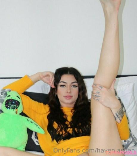 Aspen nude leaked OnlyFans photo #9