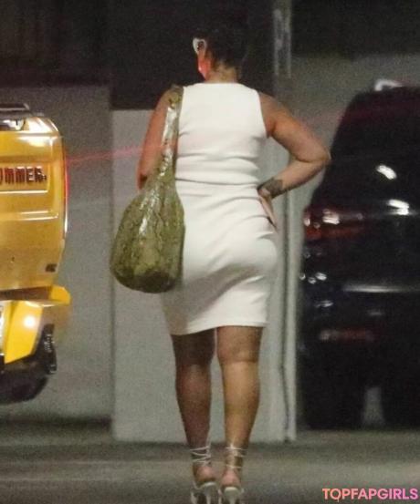 Rihanna nude leaked OnlyFans photo #1178