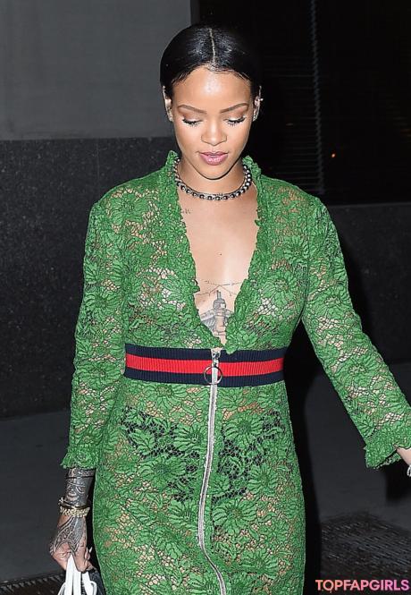 Rihanna nude leaked OnlyFans photo #344