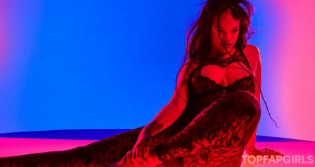 Rihanna nude leaked OnlyFans photo #797