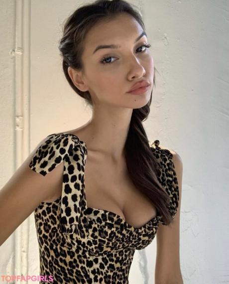 Chanel nude leaked OnlyFans photo #39