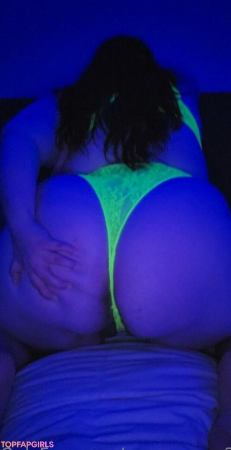 Curvymama2020 nude leaked OnlyFans photo #103