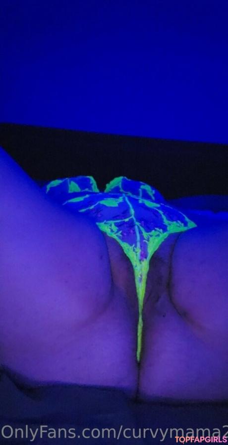 Curvymama2020 nude leaked OnlyFans photo #106