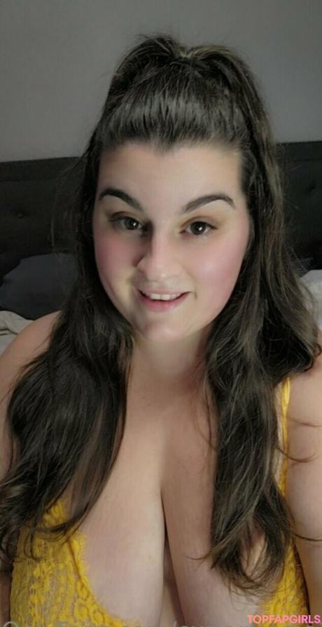 Curvymama2020 nude leaked OnlyFans photo #161