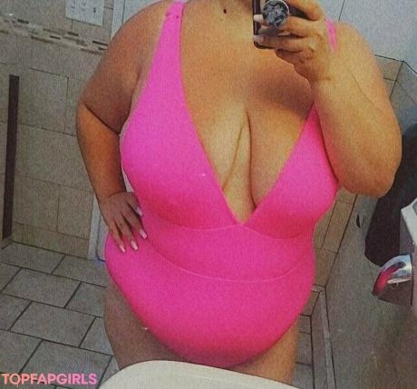 Curvymama2020 nude leaked OnlyFans photo #212