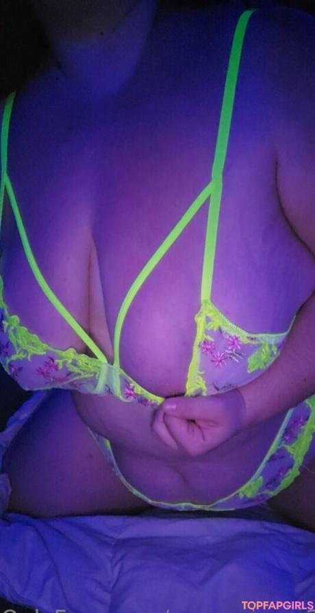 Curvymama2020 nude leaked OnlyFans photo #94